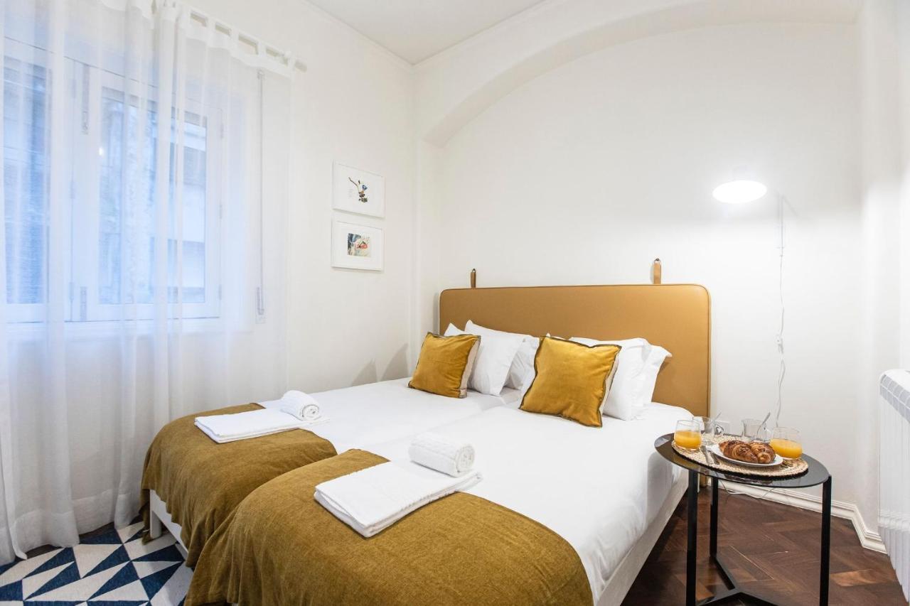 Tasteful 2Br Flat In Art District By Lovelystay ポルト エクステリア 写真