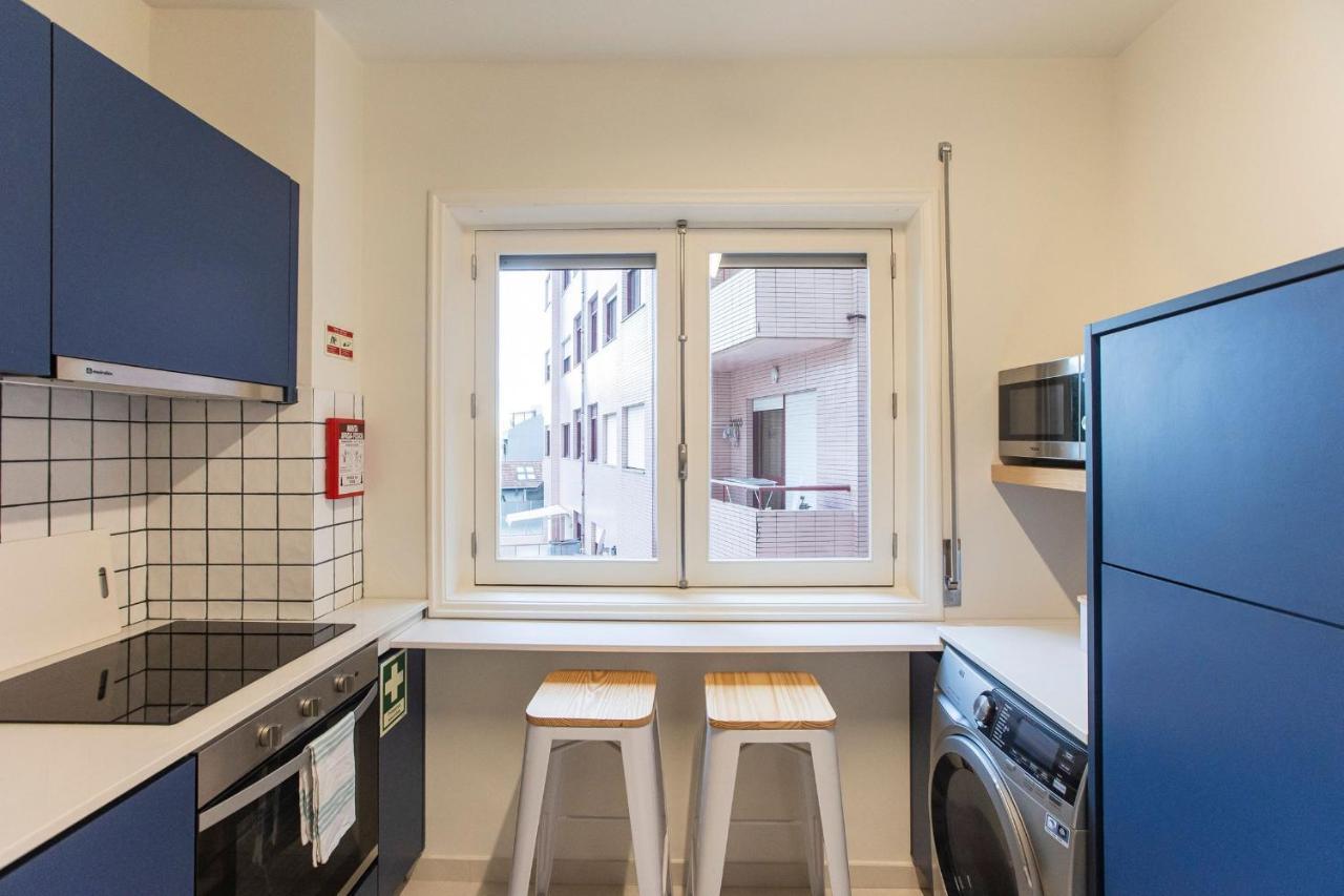 Tasteful 2Br Flat In Art District By Lovelystay ポルト エクステリア 写真