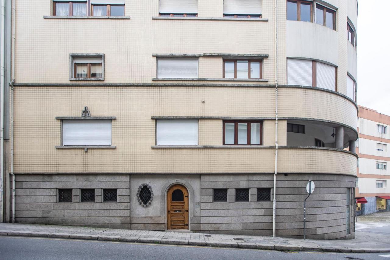 Tasteful 2Br Flat In Art District By Lovelystay ポルト エクステリア 写真